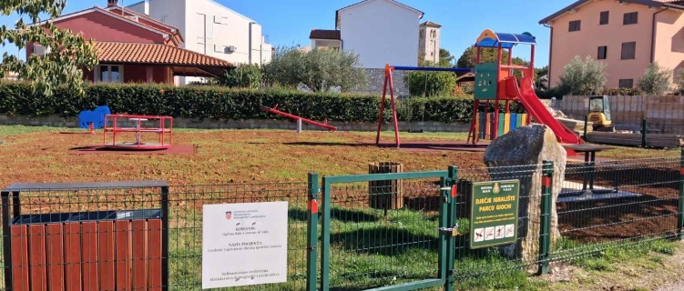 Uređeno i otvoreno dječje igralište Conceta uz potporu Ministarstva demografije i useljeništva