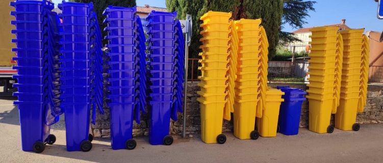 Općina  Bale nabavila 100 spremnika za odvojeno prikupljanje otpada